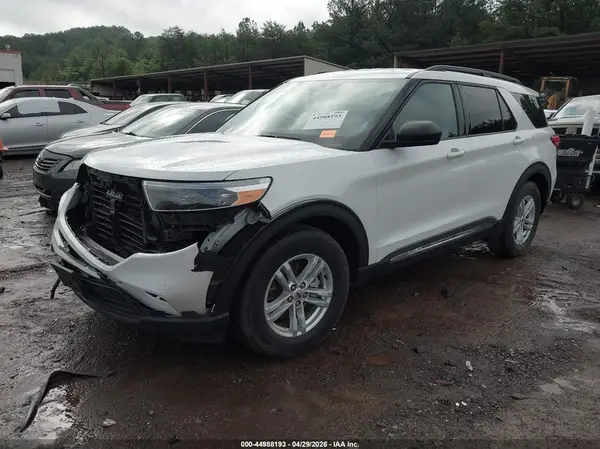 1FMSK7DH4RGA14883 2024 FORD EXPLORER - Image 2