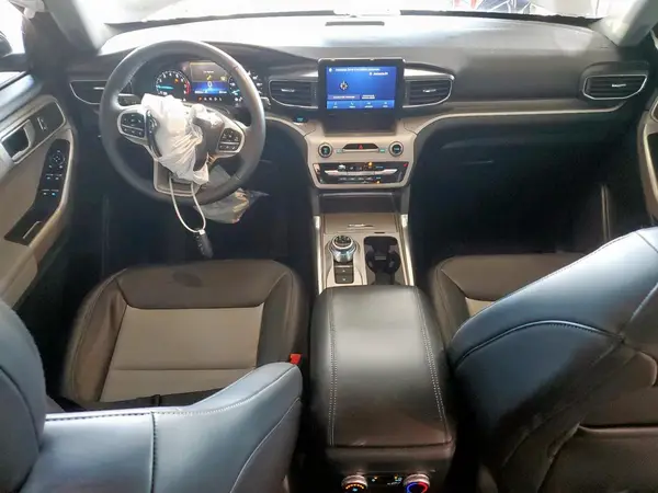 1FMSK7DH4RGA15614 2024 FORD EXPLORER - Image 8