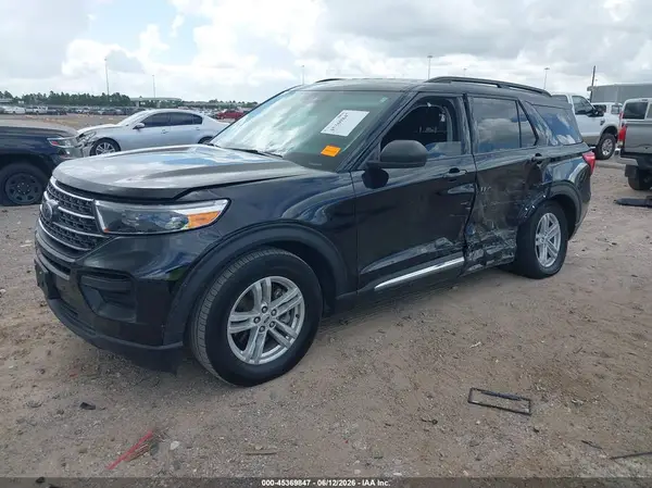 1FMSK7DH4RGA38892 2024 FORD EXPLORER - Image 2