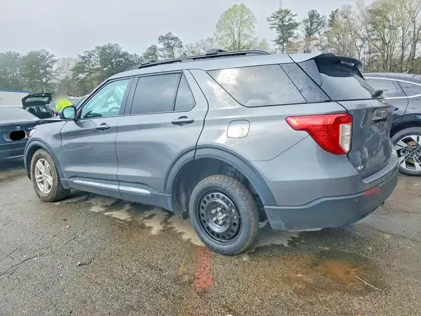 1FMSK7DH4RGA41677 2024 FORD EXPLORER - Image 2