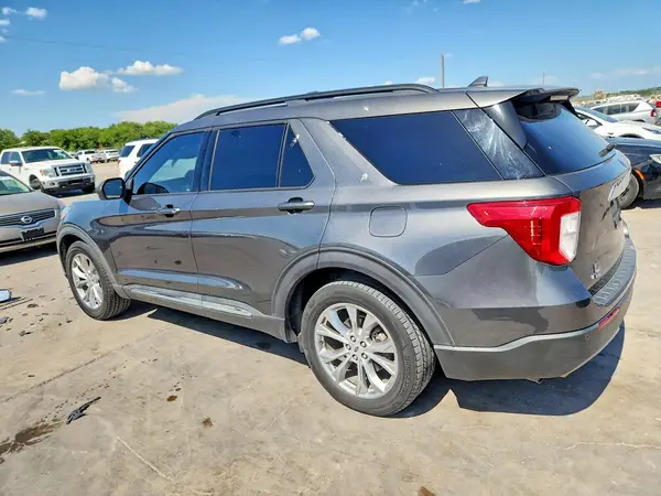 1FMSK7DH5LGA38634 2020 FORD EXPLORER - Image 2