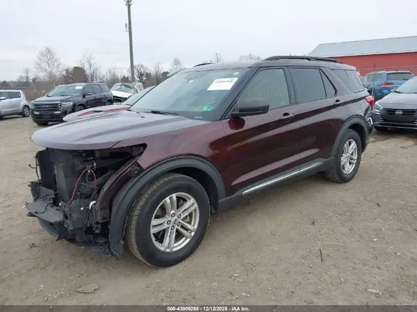 1FMSK7DH5LGB08813 2020 FORD EXPLORER - Image 2