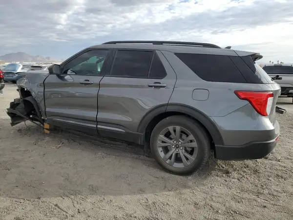 1FMSK7DH5MGA16537 2021 FORD EXPLORER - Image 2