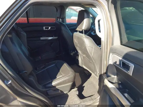 1FMSK7DH5MGA39770 2021 FORD EXPLORER - Image 8