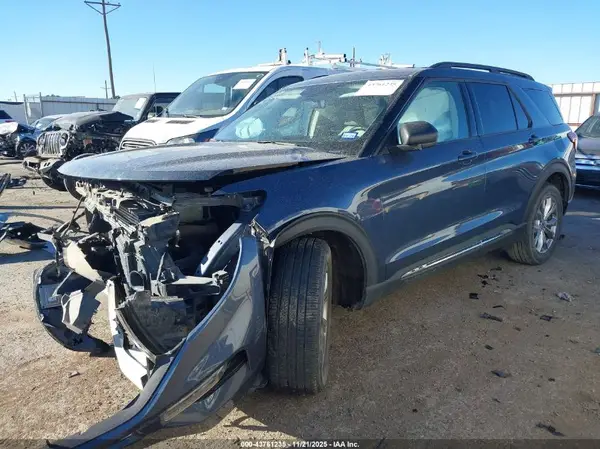 1FMSK7DH5MGA40224 2021 FORD EXPLORER - Image 2