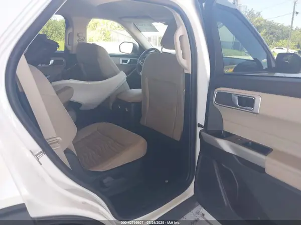 1FMSK7DH5MGA56942 2021 FORD EXPLORER - Image 8