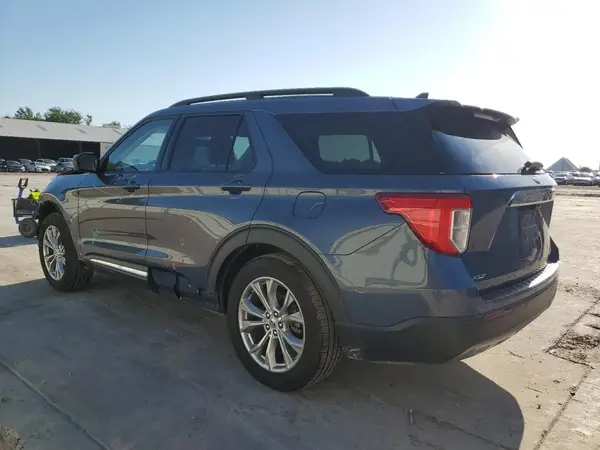 1FMSK7DH5MGA70808 2021 FORD EXPLORER - Image 2