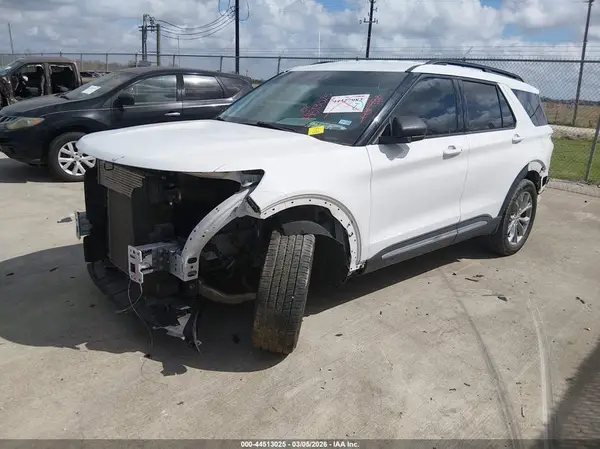 1FMSK7DH5MGB23894 2021 FORD EXPLORER - Image 2