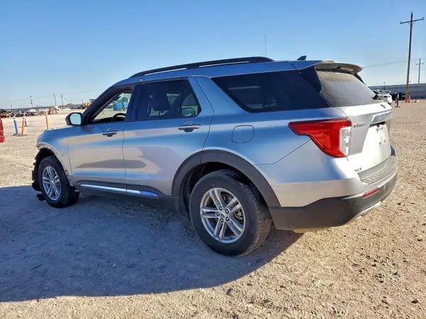1FMSK7DH5MGB28464 2021 FORD EXPLORER - Image 2