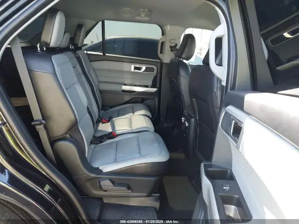 1FMSK7DH5MGB61206 2021 FORD EXPLORER - Image 8