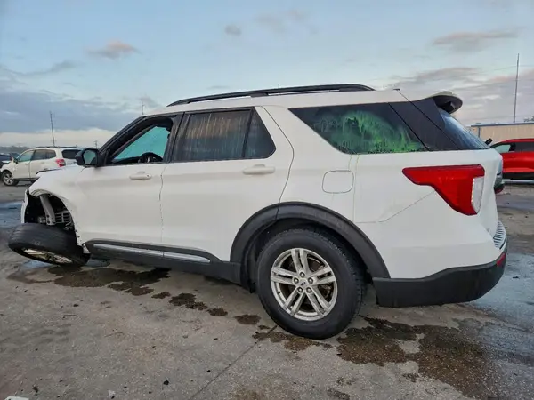 1FMSK7DH5MGB78961 2021 FORD EXPLORER - Image 2