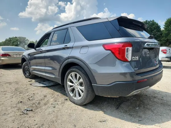1FMSK7DH5MGC10047 2021 FORD EXPLORER - Image 2