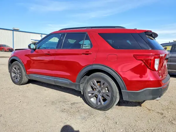 1FMSK7DH5NGA05149 2022 FORD EXPLORER - Image 2