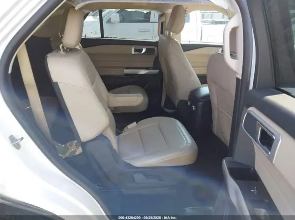 1FMSK7DH5NGA33159 2022 FORD EXPLORER - Image 8