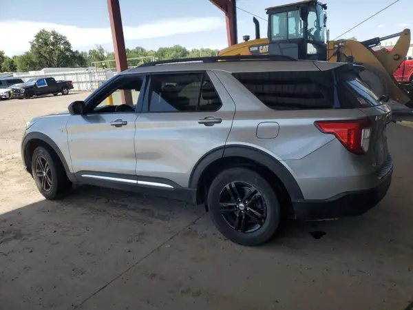 1FMSK7DH5NGA36059 2022 FORD EXPLORER - Image 2