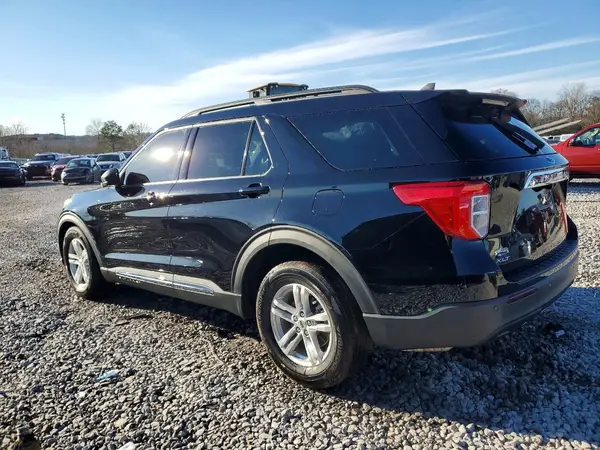 1FMSK7DH5NGA73628 2022 FORD EXPLORER - Image 2