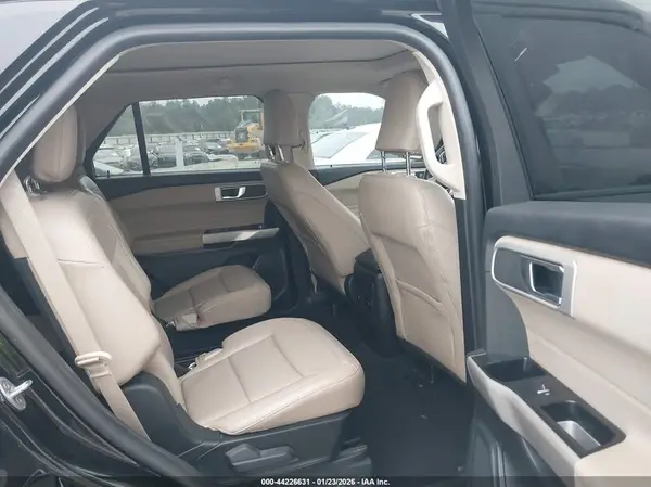 1FMSK7DH5NGA83656 2022 FORD EXPLORER - Image 8
