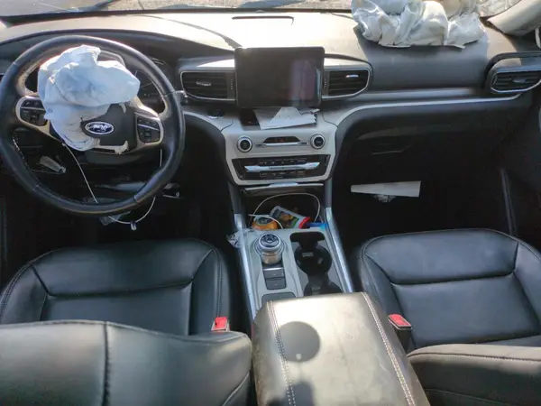 1FMSK7DH5NGB05915 2022 FORD EXPLORER - Image 8