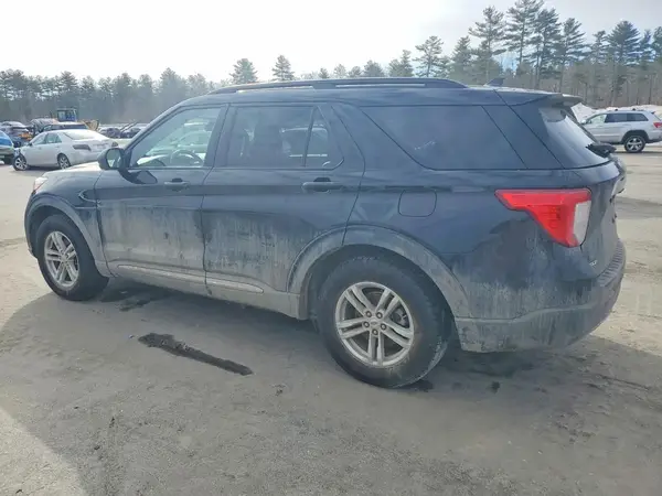1FMSK7DH5NGB21001 2022 FORD EXPLORER - Image 2