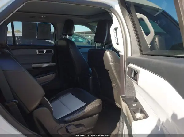 1FMSK7DH5NGB66245 2022 FORD EXPLORER - Image 8