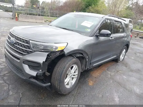 1FMSK7DH5NGB75883 2022 FORD EXPLORER - Image 2