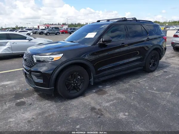 1FMSK7DH5NGC45916 2022 FORD EXPLORER - Image 2