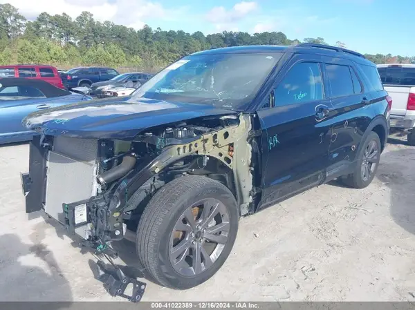 1FMSK7DH5PGA42852 2023 FORD EXPLORER - Image 2