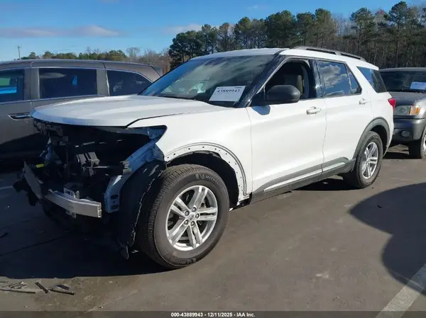 1FMSK7DH5PGA46156 2023 FORD EXPLORER - Image 2