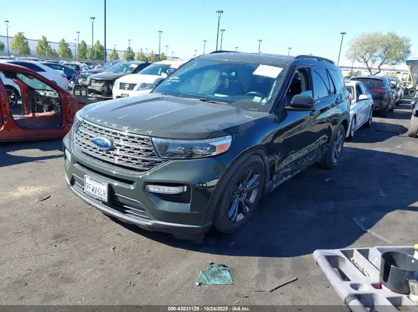 1FMSK7DH5PGA96085 2023 FORD EXPLORER - Image 2