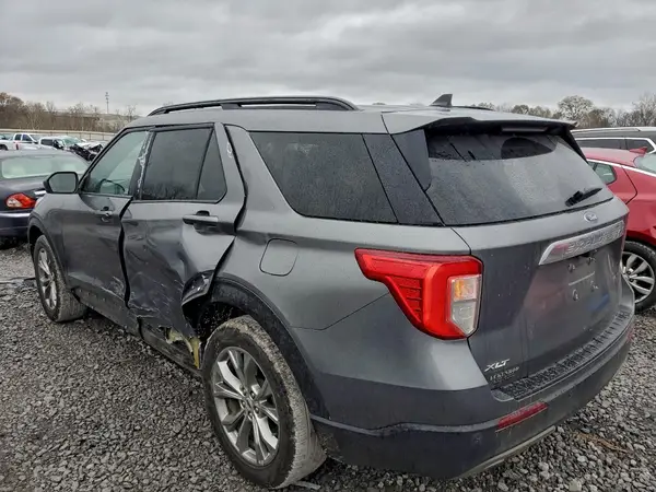 1FMSK7DH5PGB07733 2023 FORD EXPLORER - Image 2