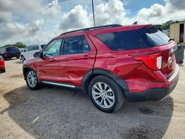 1FMSK7DH5PGB95070 2023 FORD EXPLORER - Image 2