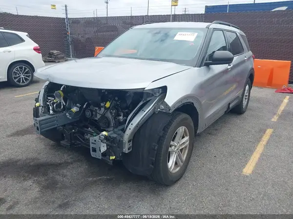 1FMSK7DH5PGC39620 2023 FORD EXPLORER - Image 2