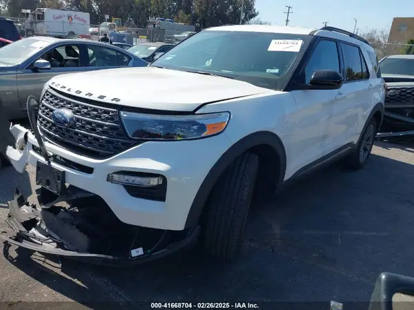 1FMSK7DH5RGA35483 2024 FORD EXPLORER - Image 2