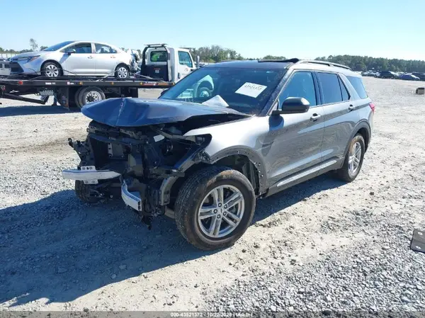 1FMSK7DH5RGA78091 2024 FORD EXPLORER - Image 2