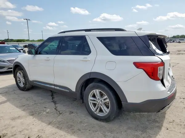 1FMSK7DH6MGA30317 2021 FORD EXPLORER - Image 2