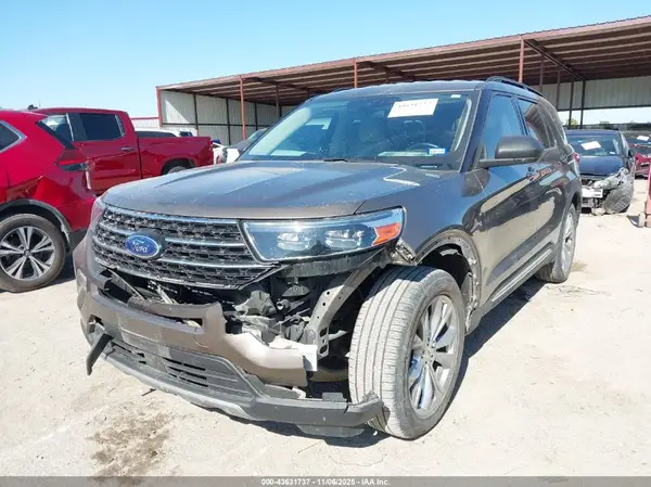 1FMSK7DH6MGA40202 2021 FORD EXPLORER - Image 2
