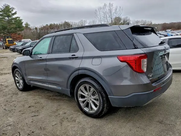 1FMSK7DH6MGA48719 2021 FORD EXPLORER - Image 2