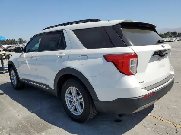 1FMSK7DH6MGA50454 2021 FORD EXPLORER - Image 2