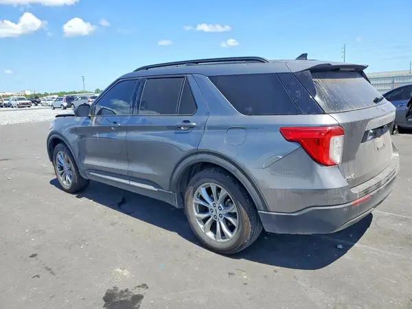 1FMSK7DH6MGB23046 2021 FORD EXPLORER - Image 2