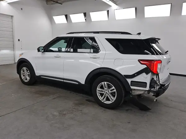 1FMSK7DH6MGC10381 2021 FORD EXPLORER - Image 2