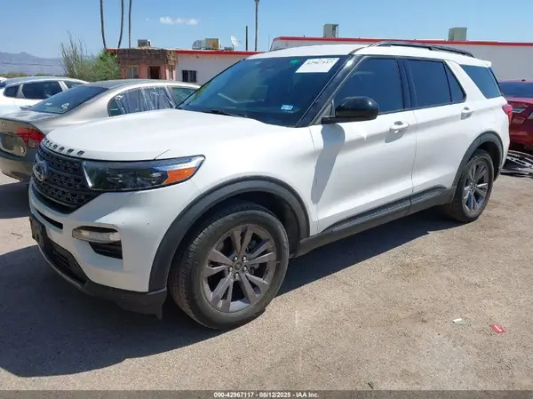1FMSK7DH6NGA01031 2022 FORD EXPLORER - Image 2