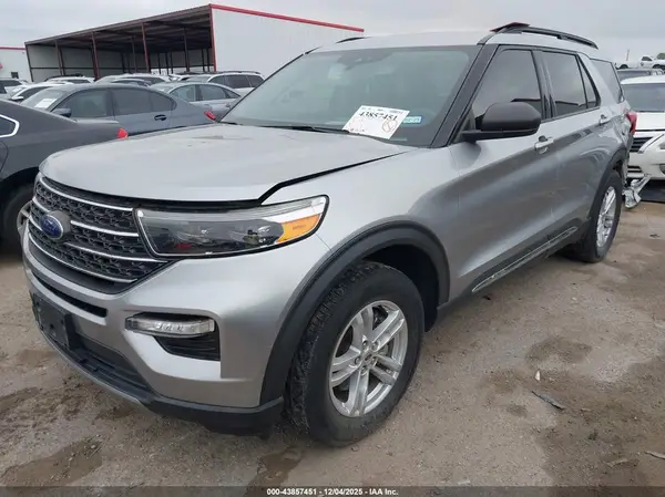 1FMSK7DH6NGA04947 2022 FORD EXPLORER - Image 2
