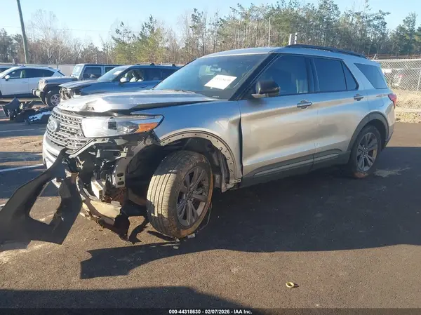 1FMSK7DH6NGA45062 2022 FORD EXPLORER - Image 2