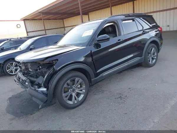 1FMSK7DH6NGA66235 2022 FORD EXPLORER - Image 2