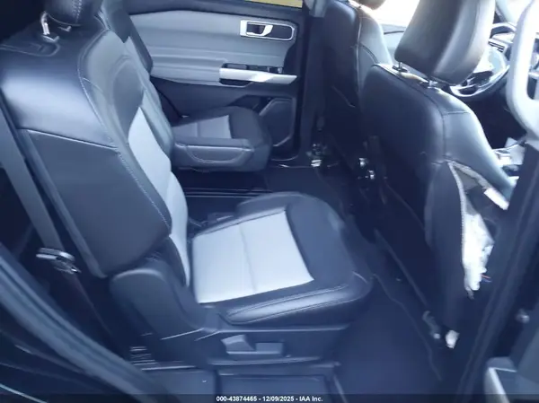 1FMSK7DH6NGA66235 2022 FORD EXPLORER - Image 8
