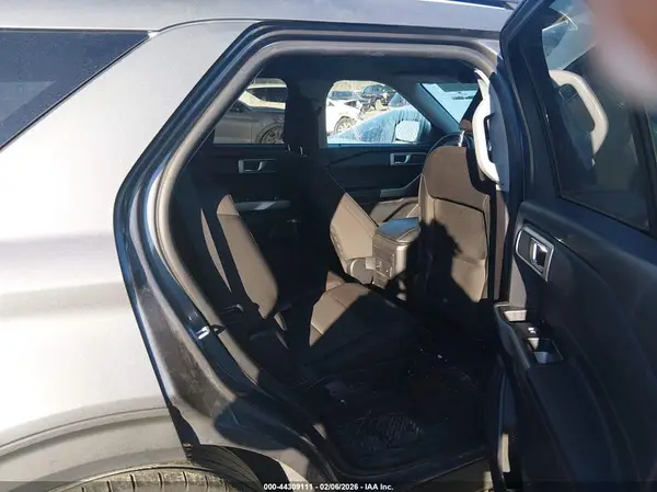 1FMSK7DH6NGA73590 2022 FORD EXPLORER - Image 8