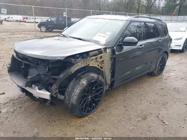 1FMSK7DH6NGB64049 2022 FORD EXPLORER - Image 2