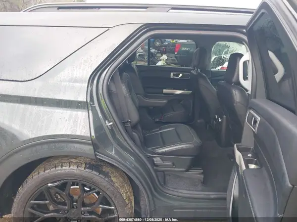 1FMSK7DH6NGB64049 2022 FORD EXPLORER - Image 8