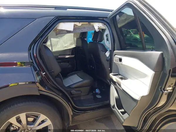 1FMSK7DH6NGB73169 2022 FORD EXPLORER - Image 8