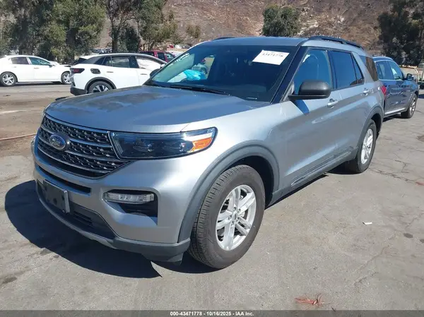 1FMSK7DH6NGB76072 2022 FORD EXPLORER - Image 2
